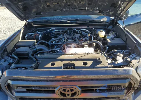 2025 Toyota Tacoma Double Cab from USA, damaged, VIN 3TYLB5JN5ST096422